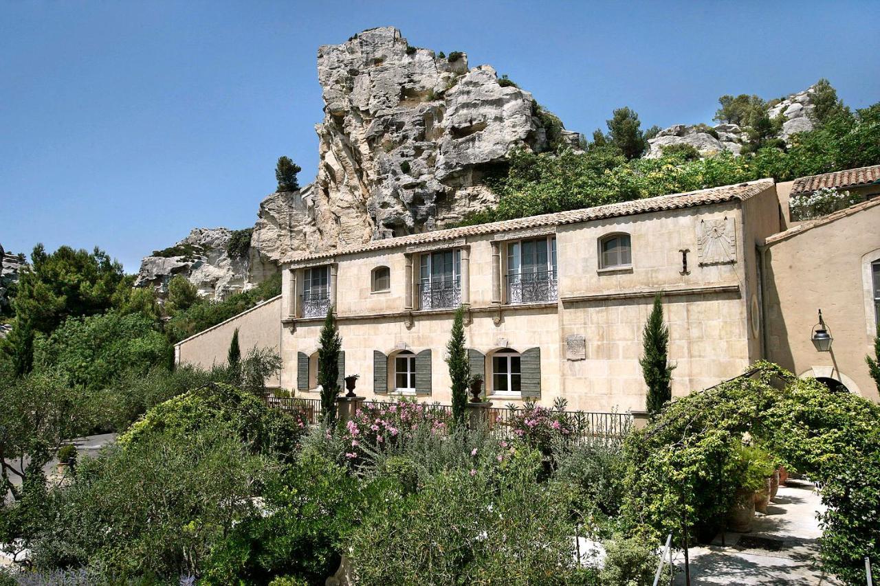 Отель Baumaniere - Les Baux De Provence Экстерьер фото